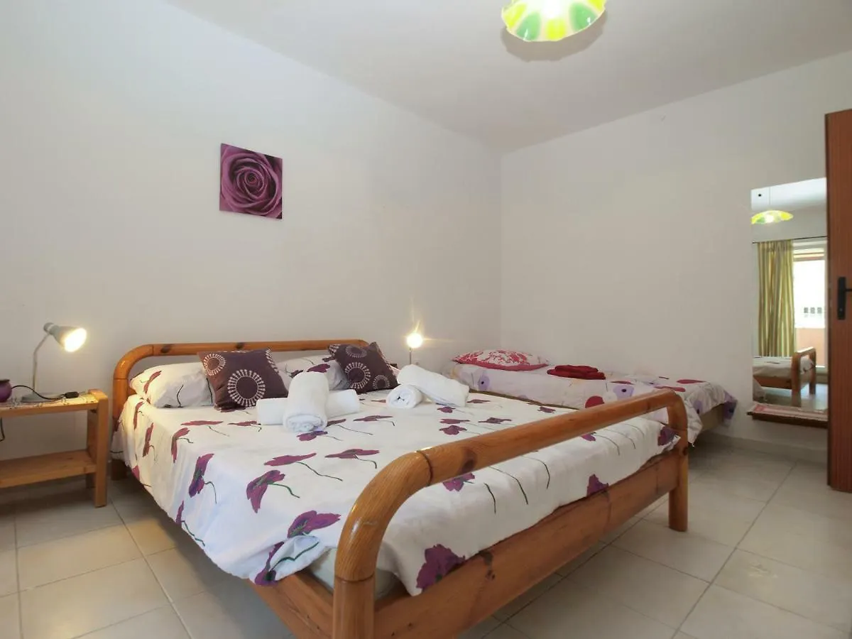 Apartments Davor 1676 Banjole Κροατία